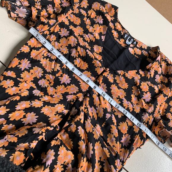 VEDA Dress Womens Medium Montana Orange Black Floral Printed Button Front Midi - Picture 8 of 13